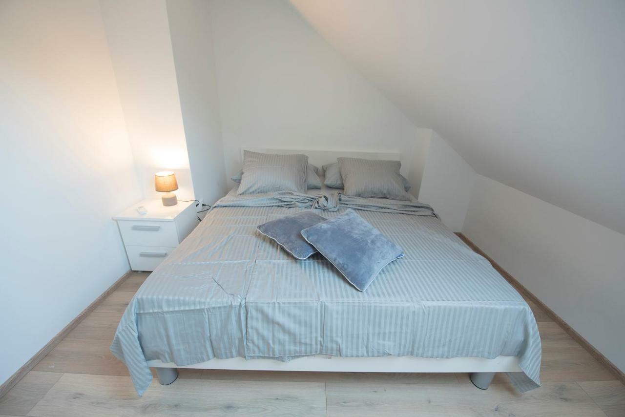 The Roof - Luxury Apartment Omiš Extérieur photo